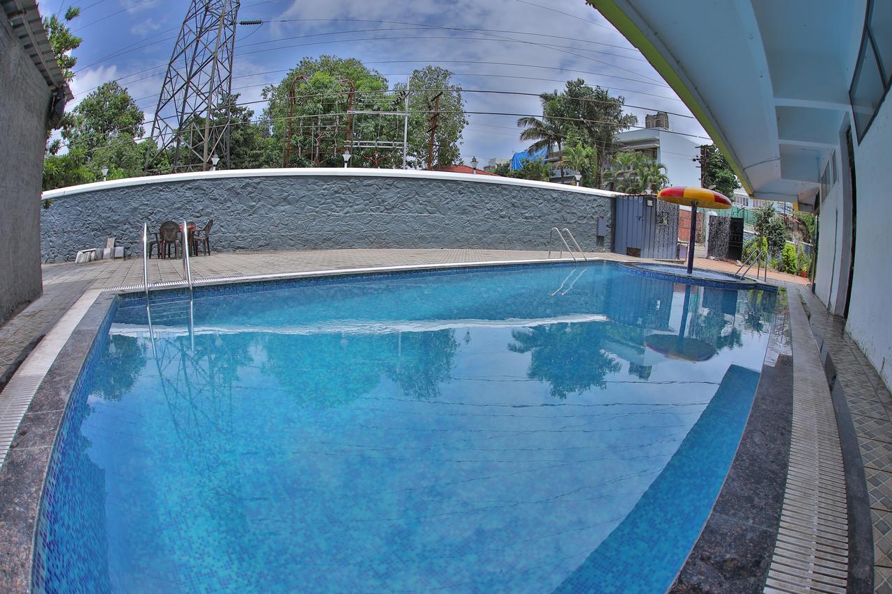 ไฮแลนด์ รีสอร์ต Hotel โลนาวาลา ภายนอก รูปภาพ